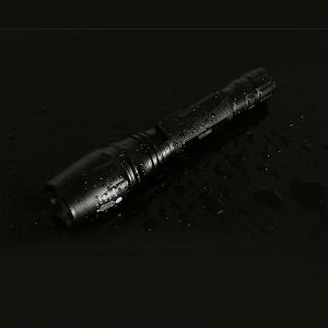 Driwei torcia elettrica batteria ricaricabile zoomabile 8000 lumen 
